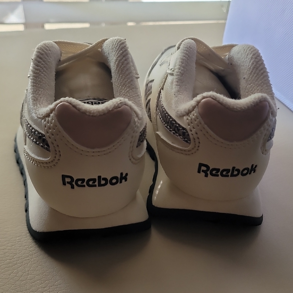 Reebok Kids Sneakers - Cream and Black